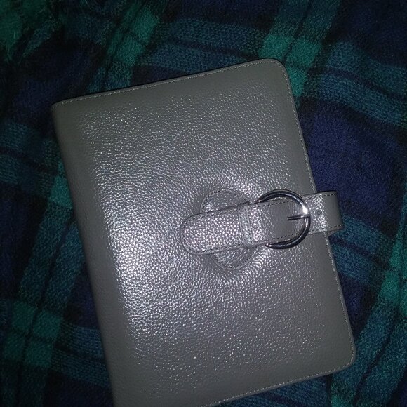 FRANKLIN COVEY CLASSIC AVA PLANNER - Picture 1 of 5